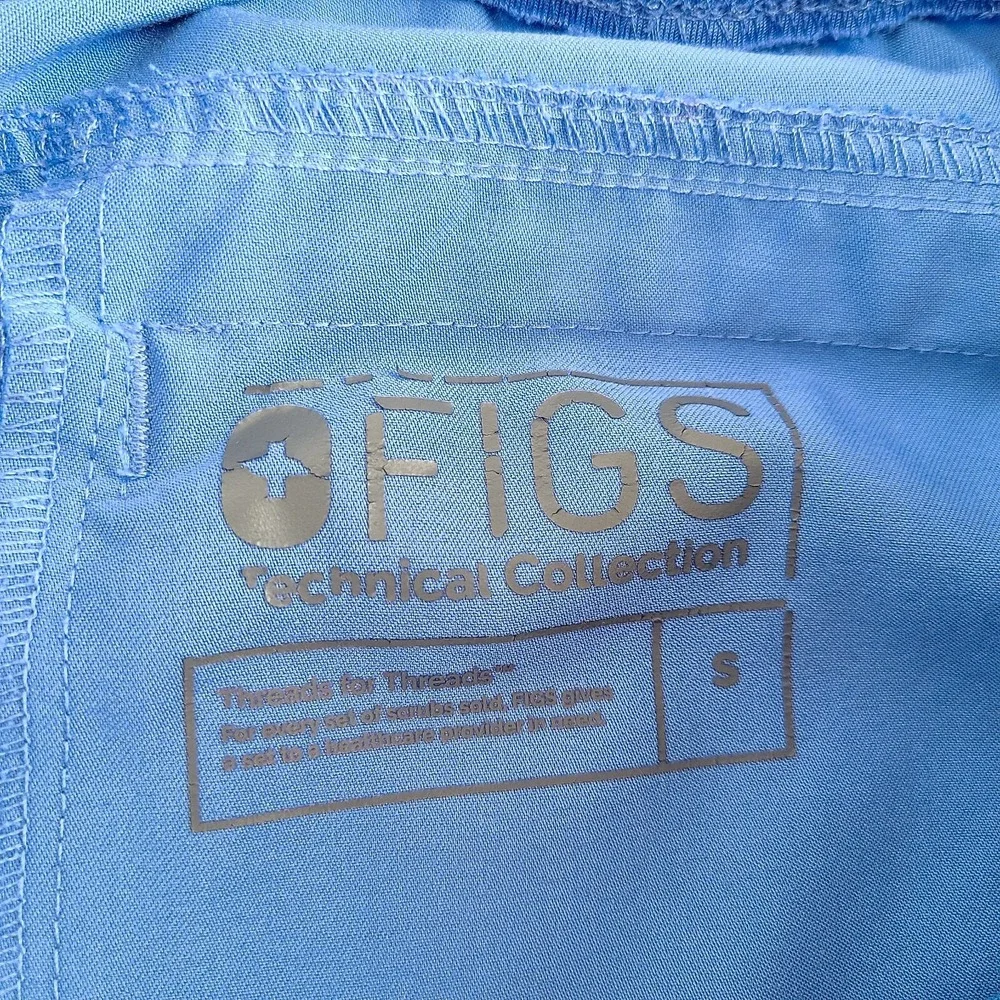FIGS Axim Cargo Medicial Scrub Pants Mens S Blue Super Soft Stretch